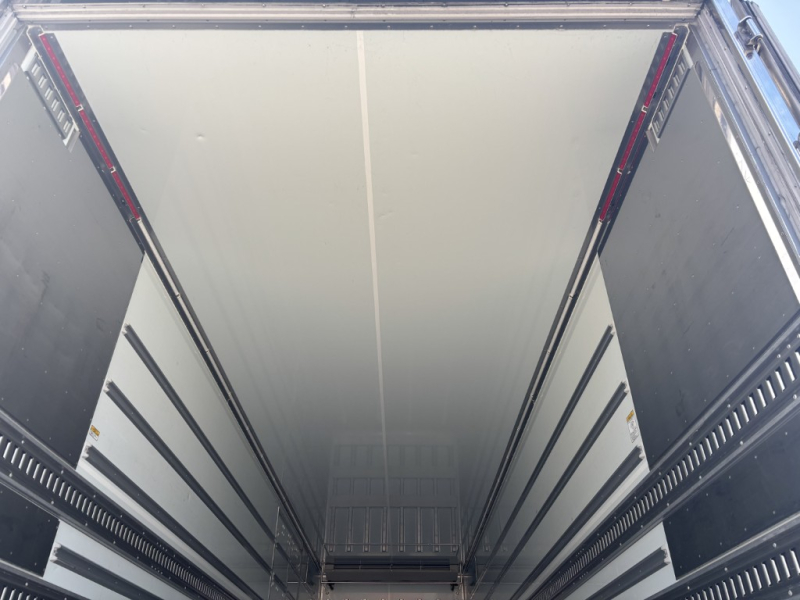 4軸低床エアサスハイルーフ低温東プレサイド観音扉|中古トラックの販売・買取・査定のアイナビ