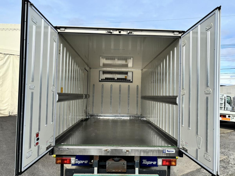 ワイド幅 冷蔵冷凍車 東プレ-5℃設定|中古トラックの販売・買取・査定のアイナビ