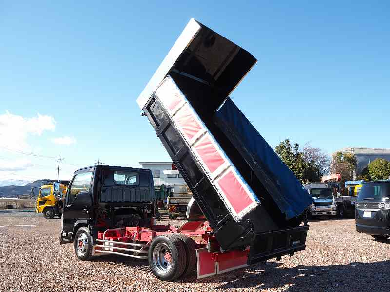 いすゞエルフ造りボディダンプ積載3t|中古トラックの販売・買取・査定のアイナビ