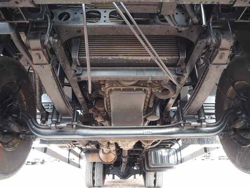 いすゞフォワード増トン中型4段セルフクレーンラジコン|中古トラックの販売・買取・査定のアイナビ