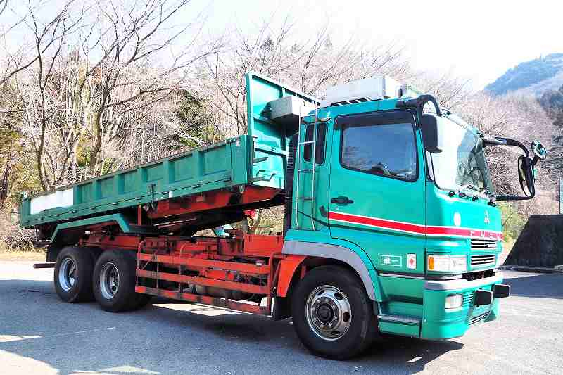 三菱スーパーグレート22tロングダンプ3方開2デフ|中古トラックの販売・買取・査定のアイナビ