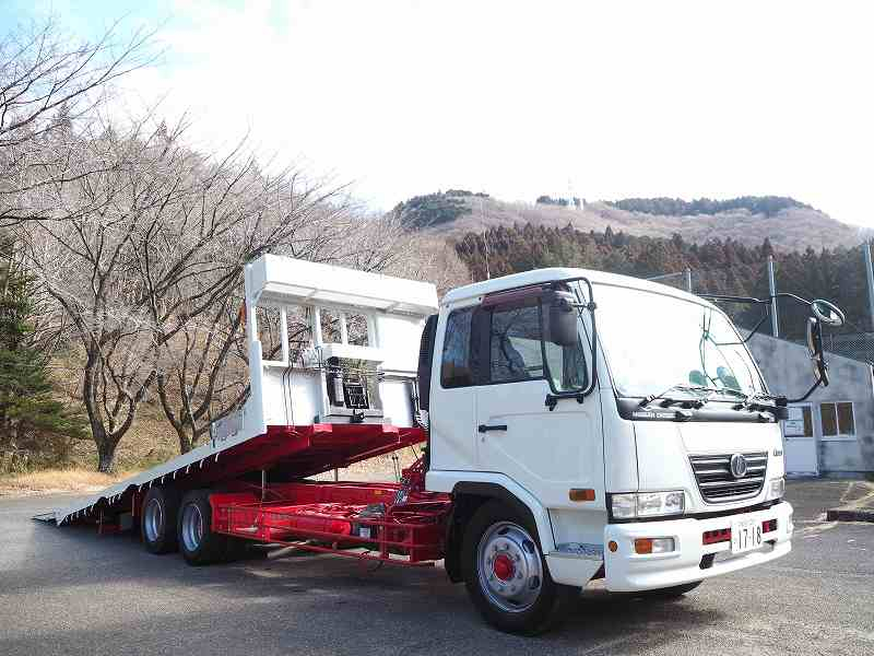 UDトラックスコンドル増々トン花見台セーフティーローダー|中古トラックの販売・買取・査定のアイナビ