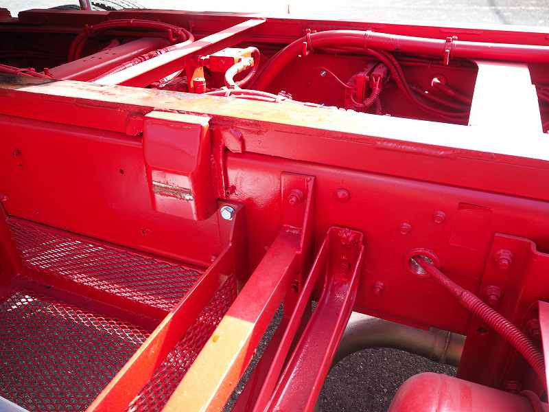 UDトラックスコンドル増々トン花見台セーフティーローダー|中古トラックの販売・買取・査定のアイナビ