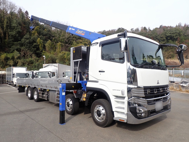 タダノ4段 4軸低床 394PS シフトパイロット あおり5方開|中古トラックの販売・買取・査定のアイナビ