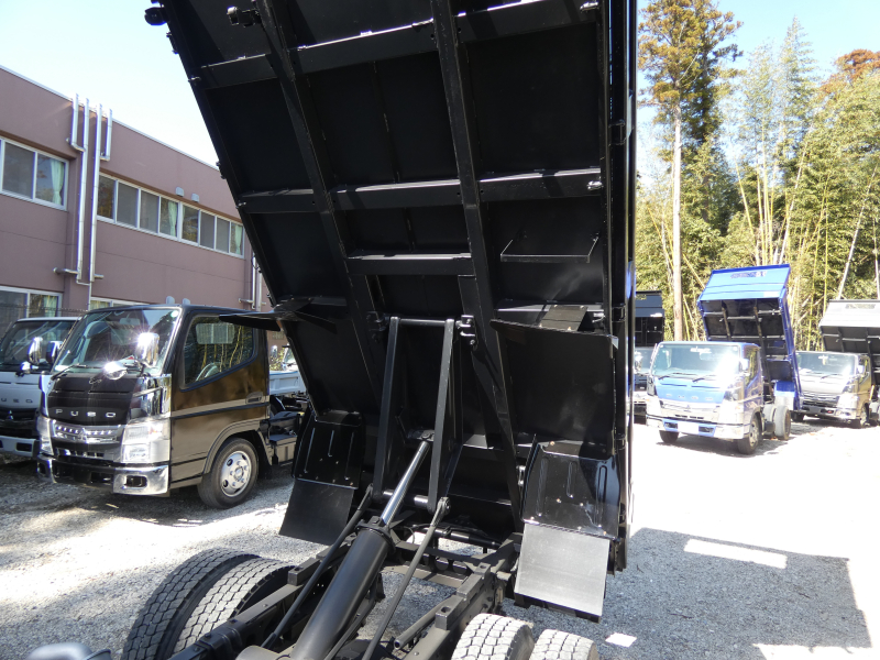 H24エルフ 3トン ダンプ コボレーン 付|中古トラックの販売・買取・査定のアイナビ