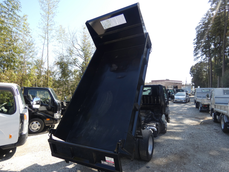 H24エルフ 3トン ダンプ コボレーン 付|中古トラックの販売・買取・査定のアイナビ