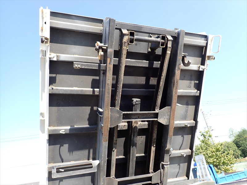 【349569】エルフ　ローダーダンプ|中古トラックの販売・買取・査定のアイナビ