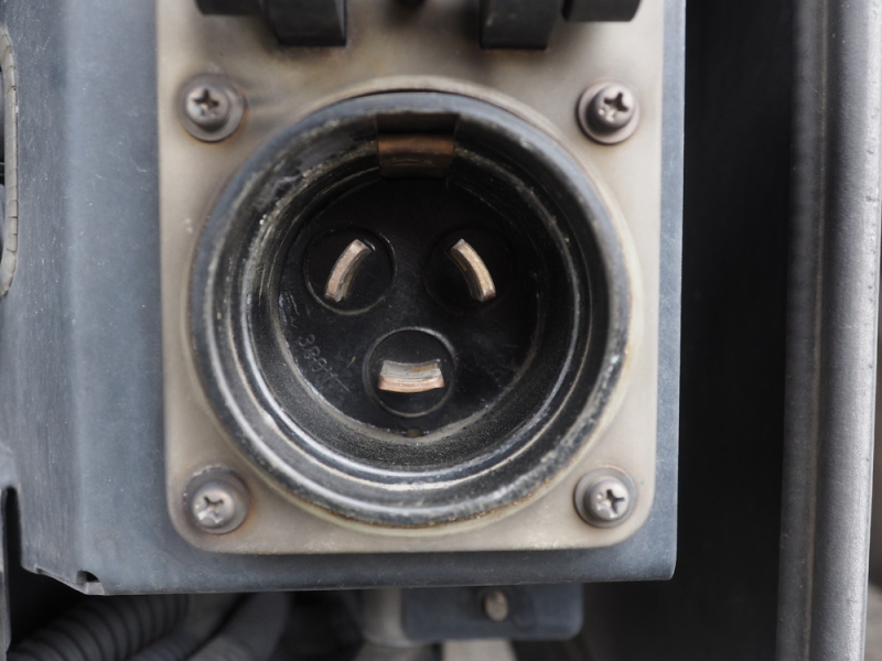 日野 冷凍バン プロフィア|中古トラックの販売・買取・査定のアイナビ