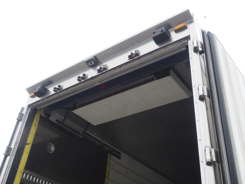 日野 冷凍バン プロフィア|中古トラックの販売・買取・査定のアイナビ