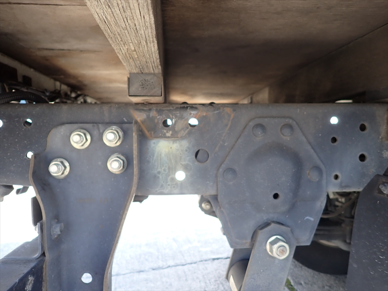 【351375】いすゞ エルフ アルミ平ボディ（上物乗替物）|中古トラックの販売・買取・査定のアイナビ