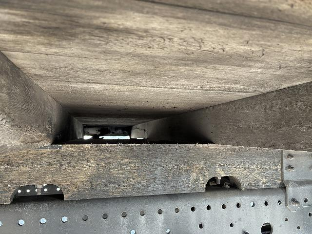 いすゞ 平ボディ フォワード|中古トラックの販売・買取・査定のアイナビ