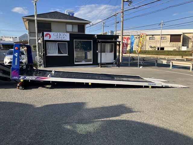 日野 特殊車両 デュトロ|中古トラックの販売・買取・査定のアイナビ