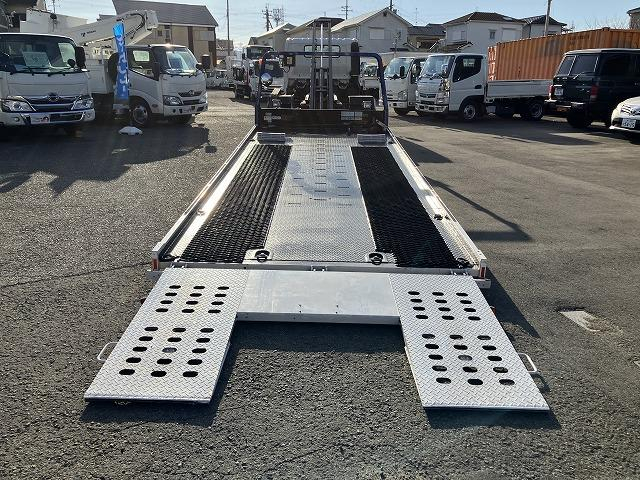 日野 特殊車両 デュトロ|中古トラックの販売・買取・査定のアイナビ