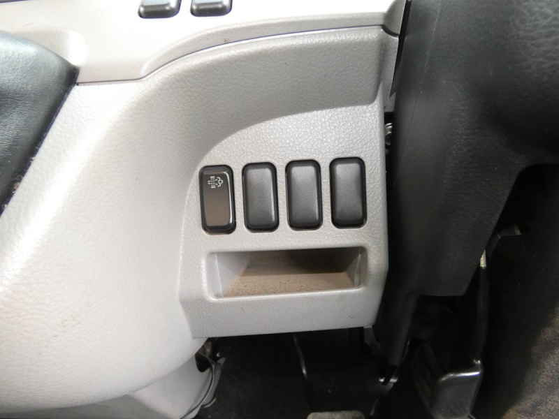 H302トン Wキャブ マニュアル260306|中古トラックの販売・買取・査定のアイナビ