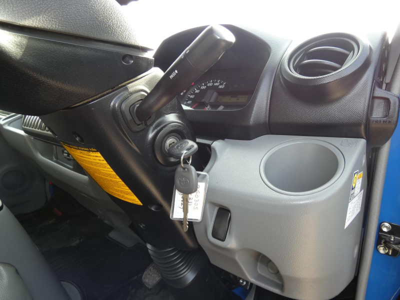 R21トン Wキャブ マニュアル260305|中古トラックの販売・買取・査定のアイナビ