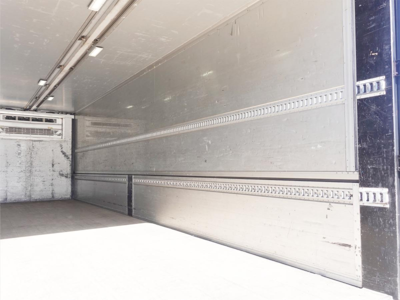 冷蔵冷凍-5度大型アルミウイングアルミウィング|中古トラックの販売・買取・査定のアイナビ