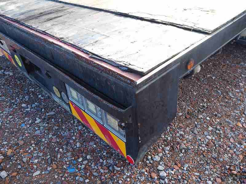 日野プロフィア4軸低床3段セルフクレーンウインチラジコン|中古トラックの販売・買取・査定のアイナビ