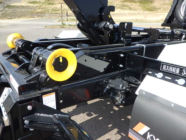 三菱令和7年☆フックロール☆新古車☆ツインシリンダー|中古トラックの販売・買取・査定のアイナビ