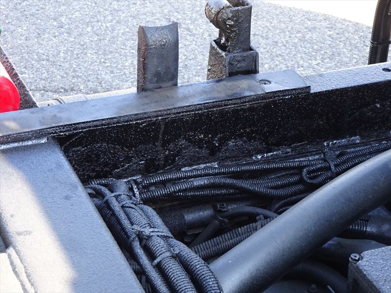 巻込 4.4㎥ 4WD|中古トラックの販売・買取・査定のアイナビ