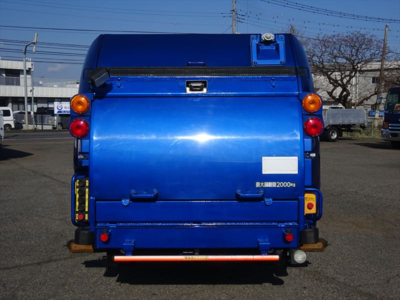 巻込 4.4㎥ 4WD|中古トラックの販売・買取・査定のアイナビ