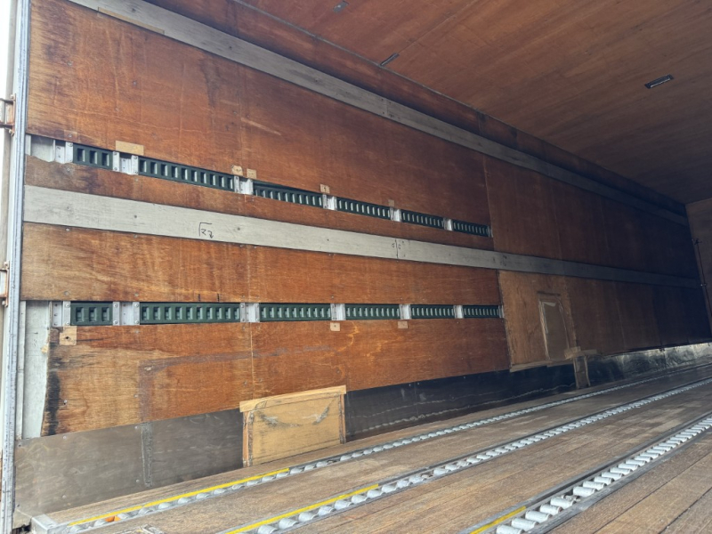 おばけバン ワイド ベッド付 エアサス|中古トラックの販売・買取・査定のアイナビ