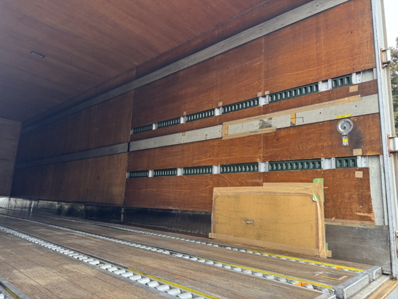 おばけバン ワイド ベッド付 エアサス|中古トラックの販売・買取・査定のアイナビ