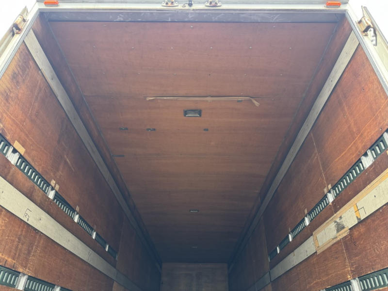 おばけバン ワイド ベッド付 エアサス|中古トラックの販売・買取・査定のアイナビ