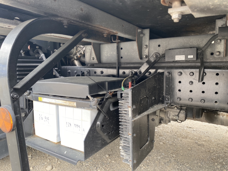 H31年式、キャンター、格納ゲート付アルミバン|中古トラックの販売・買取・査定のアイナビ