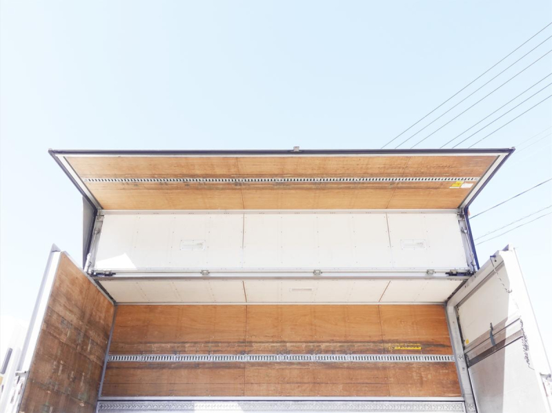 パワーゲートワイドアルミウイングアルミウィング|中古トラックの販売・買取・査定のアイナビ