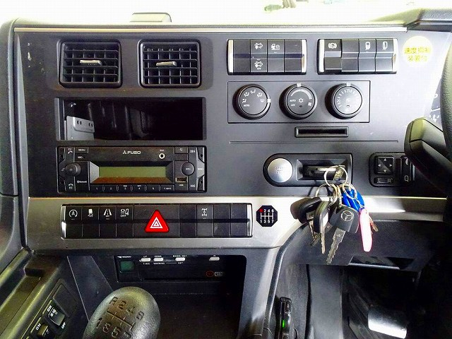 スーパーグレート13.7t4軸平ボディリアエアサス394ps|中古トラックの販売・買取・査定のアイナビ