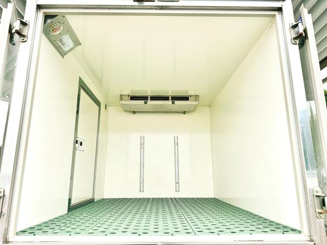 スバル サンバートラック|中古トラックの販売・買取・査定のアイナビ