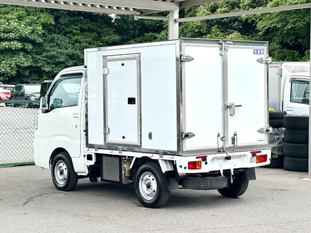 スバル サンバートラック|中古トラックの販売・買取・査定のアイナビ