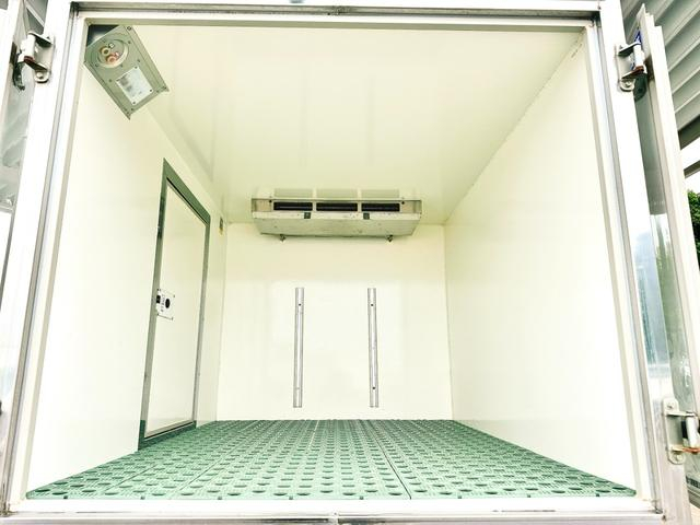 スバル サンバートラック|中古トラックの販売・買取・査定のアイナビ