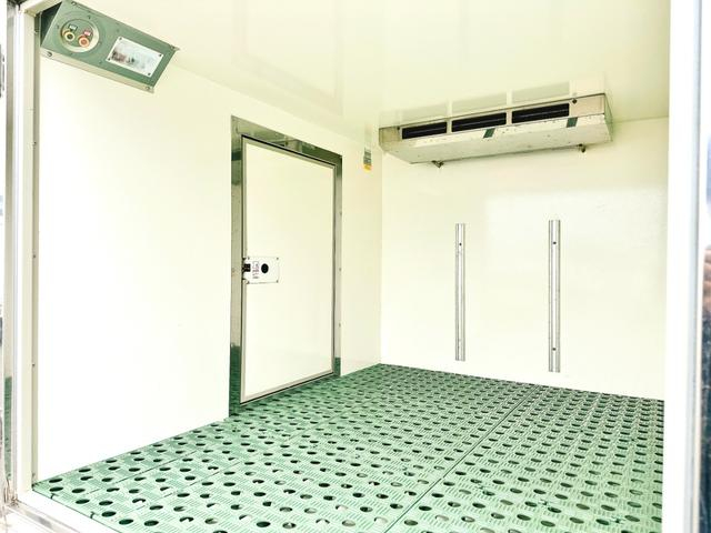 スバル サンバートラック|中古トラックの販売・買取・査定のアイナビ