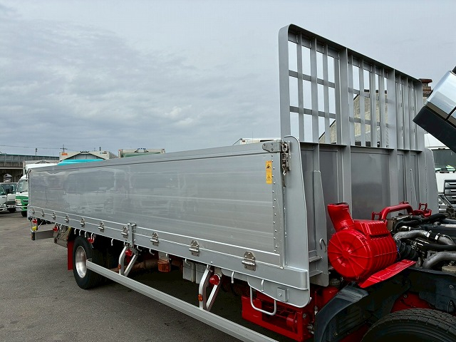 保証対象車両アルミブロックベッドレスラッシング美川ボデー|中古トラックの販売・買取・査定のアイナビ