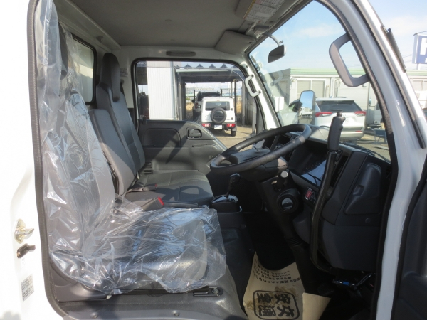 いすゞエルフフルフラットローダンプ|中古トラックの販売・買取・査定のアイナビ