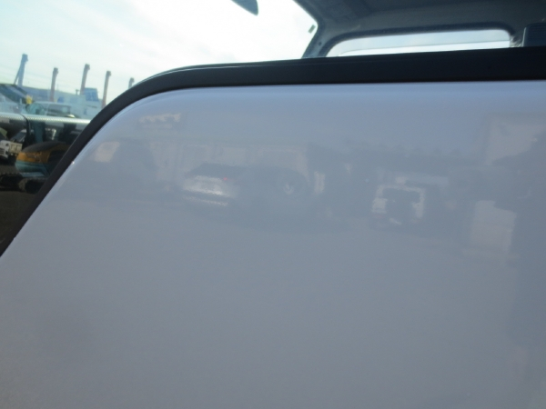 いすゞエルフフルフラットローダンプ|中古トラックの販売・買取・査定のアイナビ