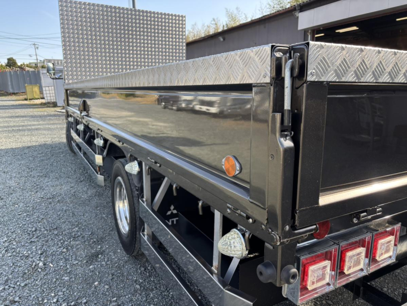 ☆キャンター ワイド超ロング 3.5t メッキパーツ多数☆|中古トラックの販売・買取・査定のアイナビ