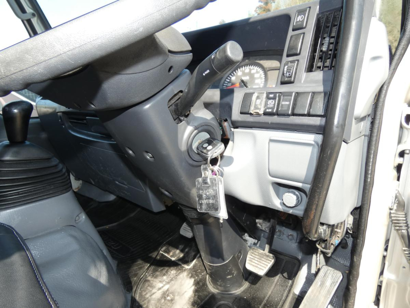 H283トン ダンプ 6速マニュアル260230|中古トラックの販売・買取・査定のアイナビ