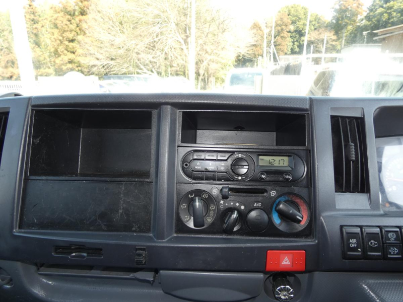 H283トン ダンプ 6速マニュアル260230|中古トラックの販売・買取・査定のアイナビ