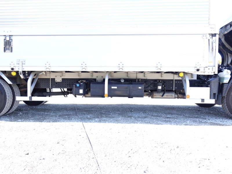 パワーゲートワイド超超ロングアルミウイングアルミウィング|中古トラックの販売・買取・査定のアイナビ