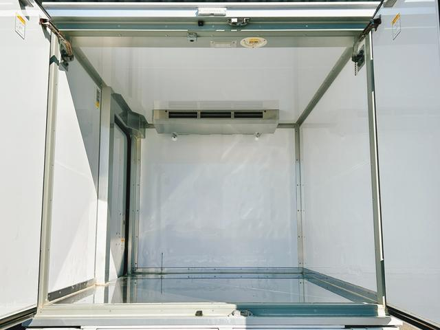 日産|中古トラックの販売・買取・査定のアイナビ