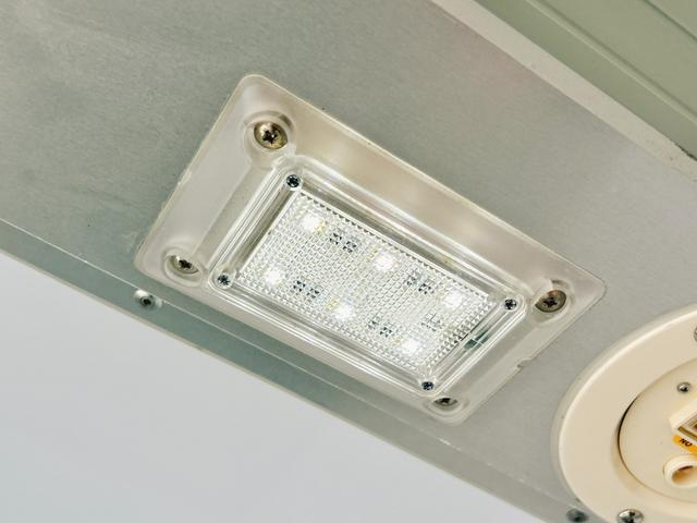 日産|中古トラックの販売・買取・査定のアイナビ