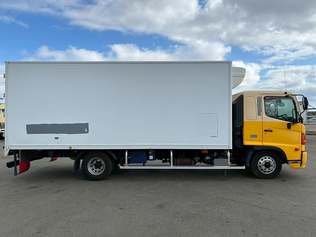 ベッド付き東芝キャリアスタンバイ装置キーストンフロア|中古トラックの販売・買取・査定のアイナビ