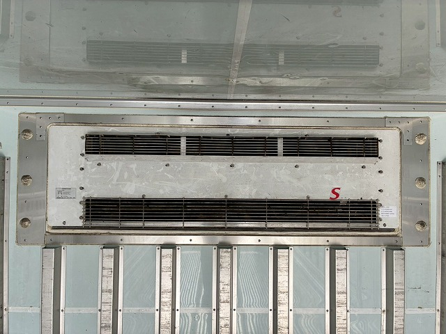 ベッド付き東芝キャリアスタンバイ装置キーストンフロア|中古トラックの販売・買取・査定のアイナビ