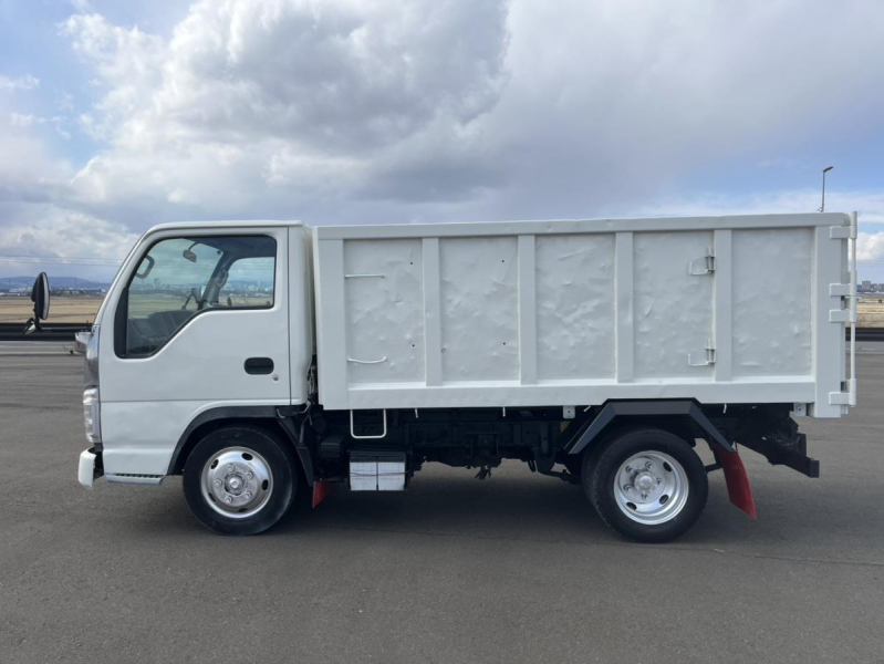 平成20年エルフ深ダンプマニュアル5速総重量5t未満準中型|中古トラックの販売・買取・査定のアイナビ