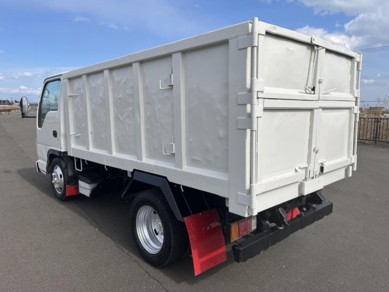 平成20年エルフ深ダンプマニュアル5速総重量5t未満準中型|中古トラックの販売・買取・査定のアイナビ