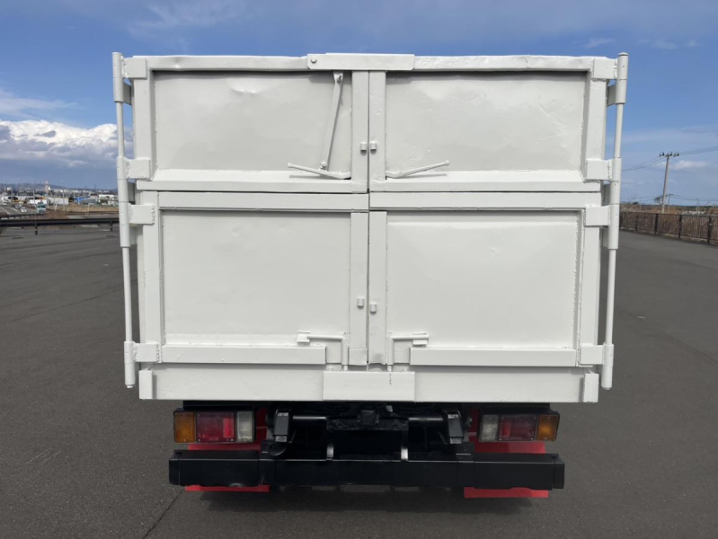 平成20年エルフ深ダンプマニュアル5速総重量5t未満準中型|中古トラックの販売・買取・査定のアイナビ