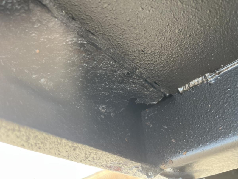 平成20年エルフ深ダンプマニュアル5速総重量5t未満準中型|中古トラックの販売・買取・査定のアイナビ