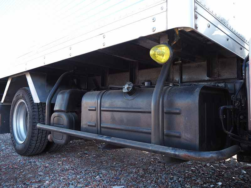 トヨタダイナ4WD10尺アルミバンゲート付き|中古トラックの販売・買取・査定のアイナビ